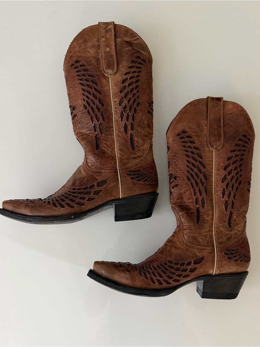 Cavender’s Brown Laser Cut Western Cowboy Boots Size 6B Leather